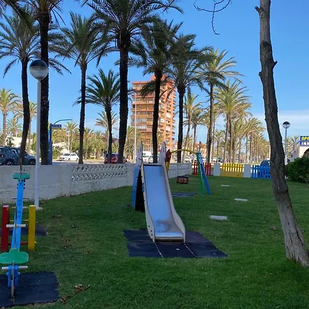 Km 0, Pisos Estudios - Planta Baja - 100m De La Playa - Flats - Ground Floor - 100m From The Beach, Cada Con Bicis & Tabla Sup, Piscina & Padel & Tenis & Mas - Each With Bikes & Sup Board, Pool & Paddle & Tennis & La Manga del Mar Menor