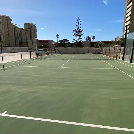 Km 0, Pisos Estudios - Planta Baja - 100m De La Playa - Flats - Ground Floor - 100m From The Beach, Cada Con Bicis & Tabla Sup, Piscina & Padel & Tenis & Mas - Each With Bikes & Sup Board, Pool & Paddle & Tennis & Apartman La Manga del Mar Menor