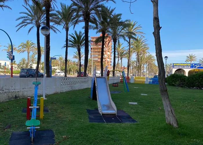 Km 0, Pisos Estudios - Planta Baja - 100m De La Playa - Flats - Ground Floor - 100m From The Beach, Cada Con Bicis & Tabla Sup, Piscina & Padel & Tenis & Mas - Each With Bikes & Sup Board, Pool & Paddle & Tennis & 拉曼加戴尔马尔梅纳
