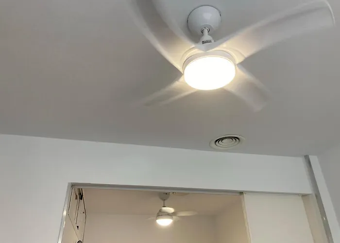 Km 0, Pisos Estudios - Planta Baja - 100m De La Playa - Flats - Ground Floor - 100m From The Beach, Cada Con Bicis & Tabla Sup, Piscina & Padel & Tenis & Mas - Each With Bikes & Sup Board, Pool & Paddle & Tennis & 拉曼加戴尔马尔梅纳