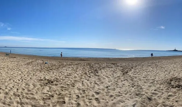 公寓 Km 0, Pisos Estudios - Planta Baja - 100m De La Playa - Flats - Ground Floor - 100m From The Beach, Cada Con Bicis & Tabla Sup, Piscina & Padel & Tenis & Mas - Each With Bikes & Sup Board, Pool & Paddle & Tennis & 拉曼加戴尔马尔梅纳