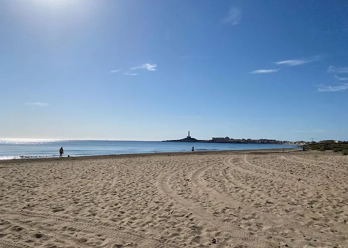 Km 0, Pisos Estudios - Planta Baja - 100m De La Playa - Flats - Ground Floor - 100m From The Beach, Cada Con Bicis&tabla Sup, Piscina&pádel&tenis&más - Each With Bikes&sup Board, Pool&paddle&tennis&more