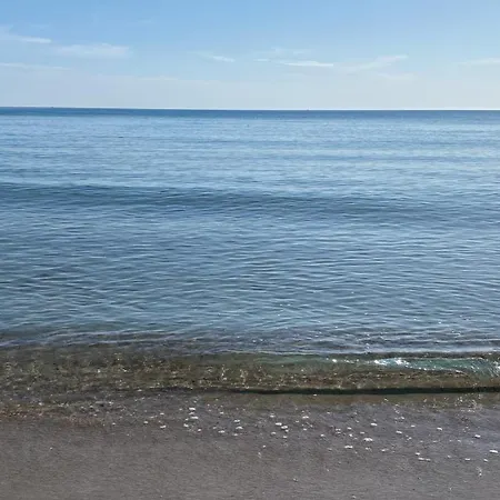 Apartamento Km 0, Pisos Estudios - Planta Baja - 100m De La Playa - Flats - Ground Floor - 100m From The Beach, Cada Con Bicis&tabla Sup, Piscina&pádel&tenis&más - Each With Bikes&sup Board, Pool&paddle&tennis&more *