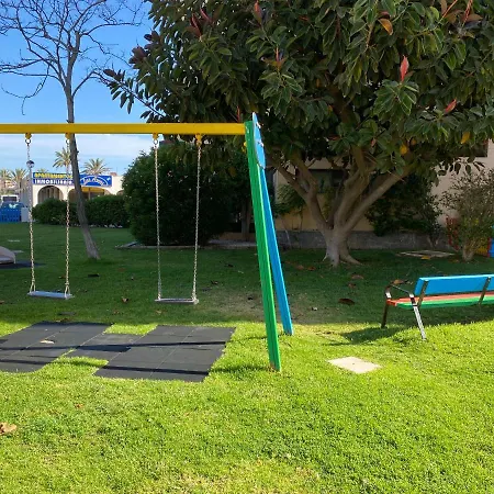 Km 0, Pisos Estudios - Planta Baja - 100m De La Playa - Flats - Ground Floor - 100m From The Beach, Cada Con Bicis & Tabla Sup, Piscina & Padel & Tenis & Mas - Each With Bikes & Sup Board, Pool & Paddle & Tennis & * ラ・マンガ・デル・マール・メノール