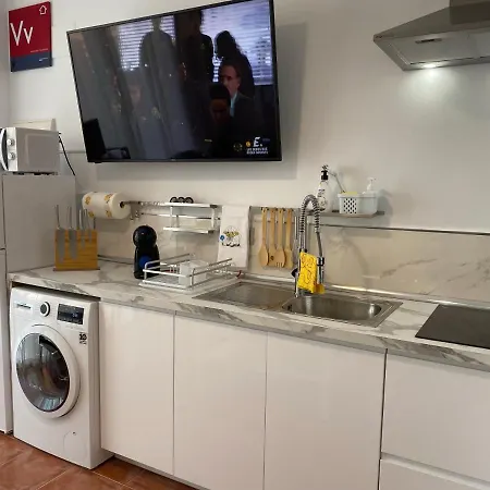 Km 0, Pisos Estudios - Planta Baja - 100m De La Playa - Flats - Ground Floor - 100m From The Beach, Cada Con Bicis & Tabla Sup, Piscina & Padel & Tenis & Mas - Each With Bikes & Sup Board, Pool & Paddle & Tennis & *