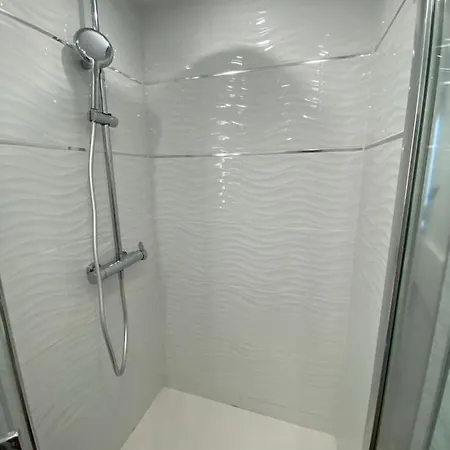 Beachside Studios: Ground Floor Retreat With Bikes & Water Sports La Manga del Mar Menor