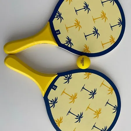 アパート Km 0, Pisos Estudios - Planta Baja - 100m De La Playa - Flats - Ground Floor - 100m From The Beach, Cada Con Bicis & Tabla Sup, Piscina & Padel & Tenis & Mas - Each With Bikes & Sup Board, Pool & Paddle & Tennis & ラ・マンガ・デル・マール・メノール