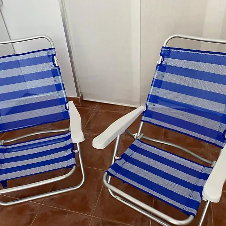 Km 0, Pisos Estudios - Planta Baja - 100m De La Playa - Flats - Ground Floor - 100m From The Beach, Cada Con Bicis & Tabla Sup, Piscina & Padel & Tenis & Mas - Each With Bikes & Sup Board, Pool & Paddle & Tennis &