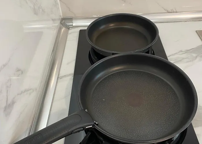 Beachside Studios: Ground Floor Retreat With Bikes & Water Sports La Manga del Mar Menor