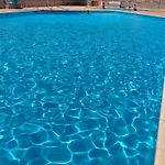 アパート Km 0, Pisos Estudios - Planta Baja - 100m De La Playa - Flats - Ground Floor - 100m From The Beach, Cada Con Bicis & Tabla Sup, Piscina & Padel & Tenis & Mas - Each With Bikes & Sup Board, Pool & Paddle & Tennis & ラ・マンガ・デル・マール・メノール
