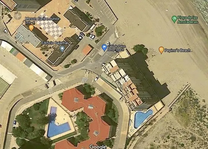 Lejlighed Km 0, Pisos Estudios - Planta Baja - 100m De La Playa - Flats - Ground Floor - 100m From The Beach, Cada Con Bicis & Tabla Sup, Piscina & Padel & Tenis & Mas - Each With Bikes & Sup Board, Pool & Paddle & Tennis &