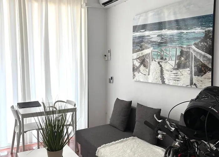 Lejlighed Km 0, Pisos Estudios - Planta Baja - 100m De La Playa - Flats - Ground Floor - 100m From The Beach, Cada Con Bicis & Tabla Sup, Piscina & Padel & Tenis & Mas - Each With Bikes & Sup Board, Pool & Paddle & Tennis & La Manga